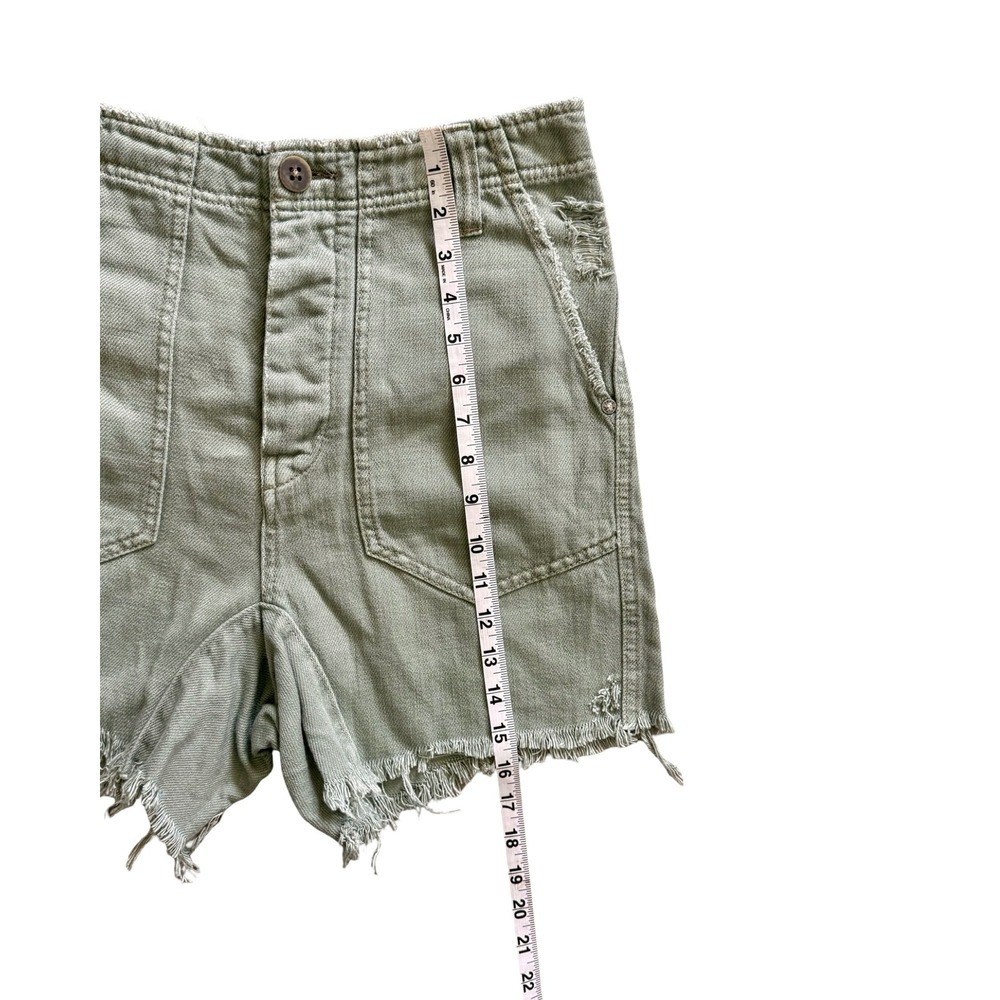 We The Free Shes a Legend Harem Shorts Sage Green Distressed Frayed Size 0 - Picture 8 of 9